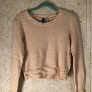 Cropped H&M sweater